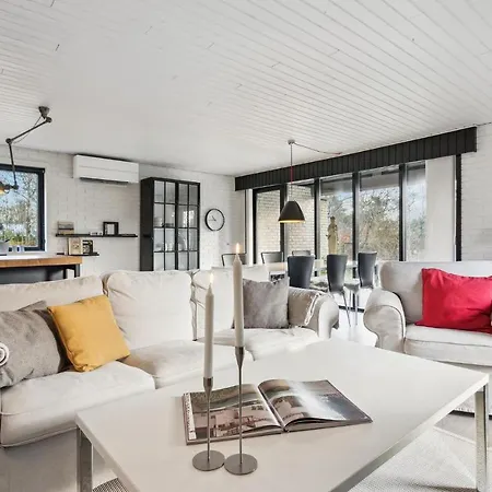 3 Bedroom Nice In Skjern